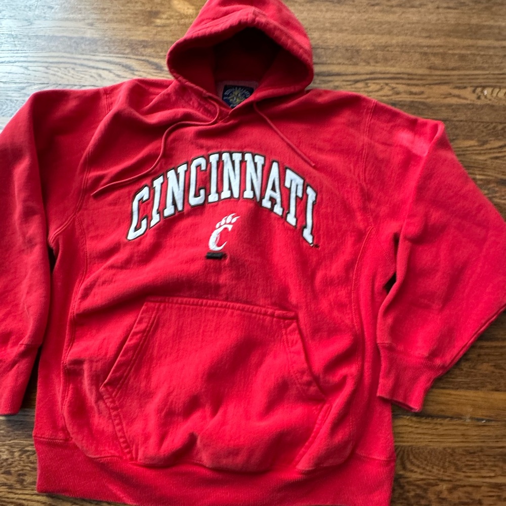#660 UNIVERSITY OF CINCINNATI BEARCATS (VINTAGE) STEVE & BERRY’S VINTAGE HOODIE - Picture 10 of 13